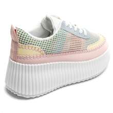 Baskets à semelle épaisse de style décontracté avec des couleurs contrastées à la mode