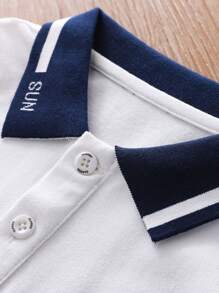 Casual poloshirt met contrasterende kleuren voor jongens, letterborduurwerk, zacht en ademend shirt met korte mouwen, zomerkleding voor kinderen