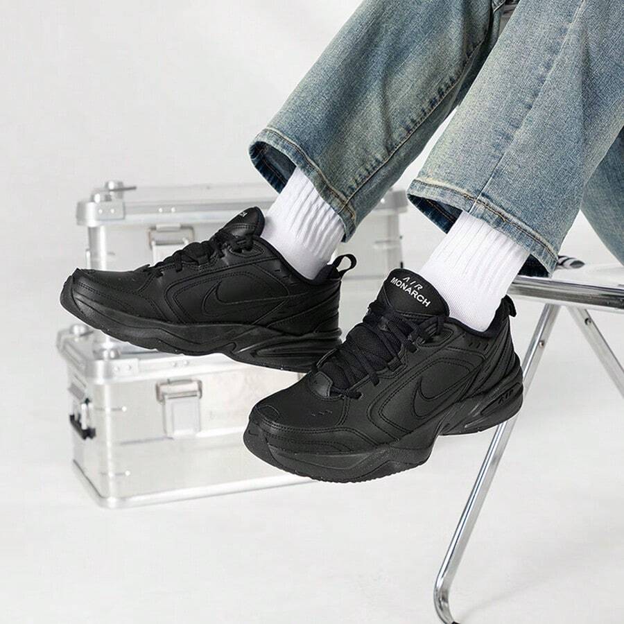 Nike男鞋新款AIR MONARCH IV緩震訓練鞋休閒運動鞋復古老爹鞋415445-001 - 黑色 - 查看 1