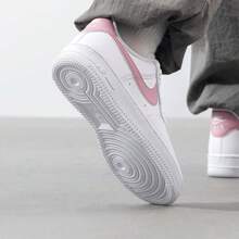 Nike Air Force 1 女款 2026 新款 AF1 Air Force 1 休闲运动鞋 DC9486-111 - 白色 - 查看 5