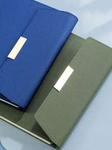 1 set gepersonaliseerd 3-voudig zakelijk notitieboek/balpen, modieuze creatieve notitieboek/pen geschenkdoosset, A5 vergaderagenda met positioneringsbladwijzer, hoogwaardig studentendagboek, kleurrijk, schattig, vintage, cartoon, kawaii, aangepast, gepersonaliseerd, uniek, aangepast, werknemers, klanten, studenten, voor zaken/werk/kantoor, voor school, schoolbenodigdheden, terug naar school, voor kantoor, voor school, voor klaslokaal, voor leraren cadeaus, voor universiteit, voor collega's, voor slaapzalen, voor leraren, voor jongens en meisjes, voor tieners, middelbare scholieren, middelbare scholieren, middelbare scholieren, hogeschoolstudenten, universiteitsstudenten, eerstejaars, tweedejaars, onderbouwstudenten