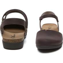 Women's Comfort Flat Sandals - Closed Toe Cork Footbed With Arch Support, Lightweight Breathable Summer Sandals For Walking, Casual Outfits, And Everyday Wear - 巧克力 - 查看 5