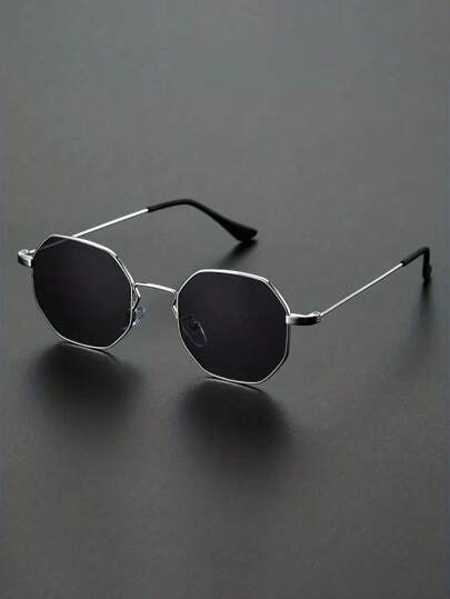 经典几何框架眼镜，适合男士日常佩戴，与服装完美搭配