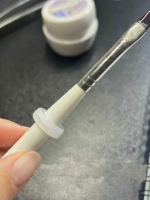 5 pièces support antidérapant pour pinceaux à ongles pouvant être placé à tout moment, en matériau silicone, bonne flexibilité, facile à utiliser, peut être assorti à tous les types de stylos, simple et pratique, anti-chute et anti-glissement, accessoires pour manucure adaptés à diverses scènes de nail art
