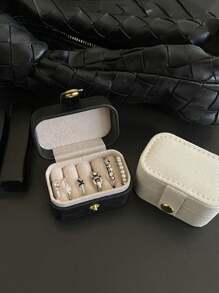 1pc Mini Classic Leather Ring Box With Button Portable Travel Jewelry Case, Elegant Jewelry Display Packaging Box Practical Ring & Earring Storage Box, Fashionable Gift For Women And Girls
