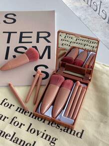 طقم فرش مكياج مع مرآة مضغوطة، طقم فرش مكياج للسفر مكون من 5 قطع، تشمل فرشاة ظلال العيون وفرشاة البودرة وفرشاة الأساس