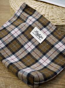 1 pieza Bolso de tela de felpa de color marrón claro con cuadros en rosa claro, bolso de maquillaje grande, con cremallera, de moda y casual, esencial para viajes y vacaciones, para toallas sanitarias, almohadillas, AirPods, auriculares con cable, AirPods, cargador, lápices labiales, cosméticos, perfumes, productos de cuidado de la piel y belleza, decoración del hogar, para mamá, mujeres, enfermeras, estudiantes, niñas escolares, llaves, regalos navideños