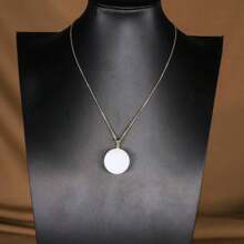 1Pc Natural Emerald Square Pendant Necklace, Nephrite Peace Circle Brand Sweater Necklace, Chakra Green Gem Necklace, All Hand-Carved, Male And Female Couples Fashion Necklace, Meaning Peace, Freedom, Wealth, Family Happiness, Suitable For Family Gifts, Christmas And Various Holiday Party Gifts, Crystal Gifts (Random Gifts: Lanyard, Gift Box) - Round White - View 6