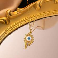 1 pièce Collier pendentif œil d'Horus en acier inoxydable - fabriqué en titane et en acier inoxydable, avec un motif soigneusement conçu de tête de faucon représentant le patrimoine égyptien ancien - un cadeau idéal pour la Fête des Pères, convenant aux pères ayant un sens de l'histoire et du style, cadeau pour le Nouvel An, la Saint-Valentin