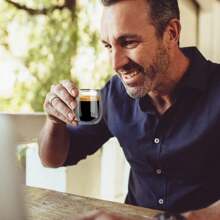 意式浓缩咖啡杯套装 4-6 件套，双层玻璃咖啡杯 4 盎司，透明玻璃咖啡杯隔热意式浓缩咖啡杯硼硅酸盐双层玻璃杯意式浓缩咖啡小玻璃杯，隔热耐热玻璃杯（无手柄）返回学校 - 透明 - 查看 5