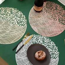 Round Vinyl Placemat,3/1 Set Of Gold Leaf Placemat,3/1 Indoor-Outdoor Hollow Metal Plate Non-Slip Suitable For Dinner, Party, Wedding Decoration Center Decoration Gifts Birthday Graduation Birthday Decorations Party Decorations Bachelorette