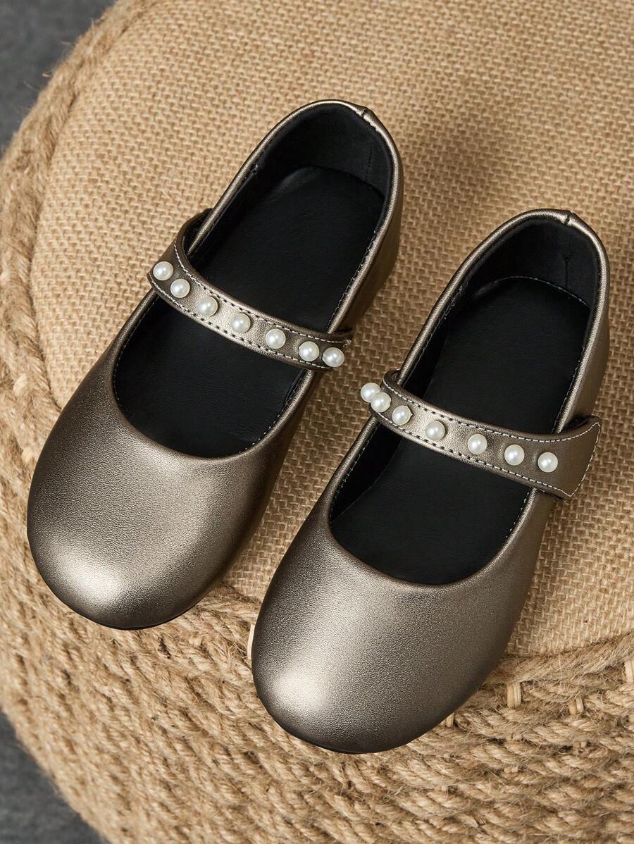 1 Paio di Scarpe in Pelle per Bambine, con Punta Tonda, Morbide Scarpe da Cerimonia in Pelle, Graziosi Mocassini da Scuola con Decorazioni in Perline