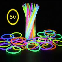 50 szt./100 szt. Jednorazowe fluorescencyjne pałeczki świecące, wielokolorowe świecące pałeczki na koncerty, Halloween, Boże Narodzenie, przyjęcie urodzinowe, imprezy nocne, Boże Narodzenie