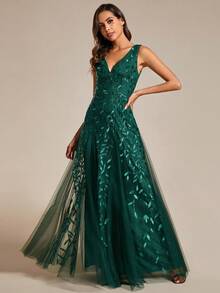 EVERPRETTY Deep V-Neck Floral Sequin Contrast Color Mesh Evening Dress, Suitable For Dinner Attendance - Dark Green - View 2