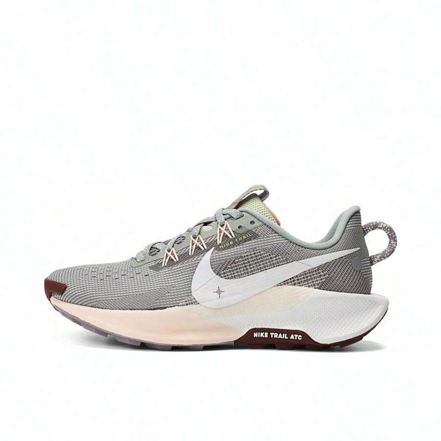 Nike 女款 REACTX PEGASUS TRAIL 5 跑步鞋 DV3865-300，2024