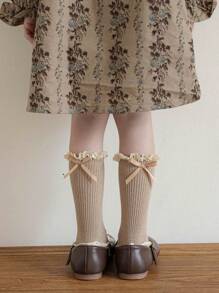 1/2 双女孩卡其色蕾丝边、荷叶边、蝴蝶结丝带、柔软针织面料、Ins 风格、公主、直筒长袜，适合派对、度假、休闲、学校、春夏、儿童礼物 - 卡其色 - 查看 3