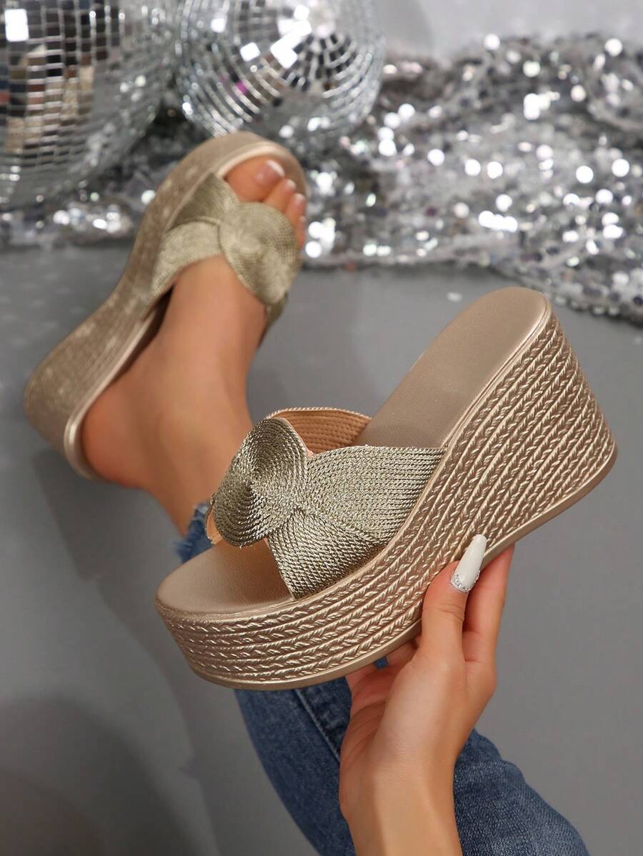 Damen Schlappen mit Schleife Verzierung und Keilsohle, leichte Offene Zehen Lässig Strandschuhe für Outdoor-Aktivitäten