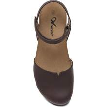 Women's Comfort Flat Sandals - Closed Toe Cork Footbed With Arch Support, Lightweight Breathable Summer Sandals For Walking, Casual Outfits, And Everyday Wear - 巧克力 - 查看 3