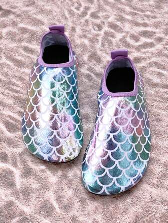 Zapatos de playa para niños, zapatos de agua tipo calcetín elástico, transpirable y de suela blanda con escamas de pez de colores para niñas para actividades acuáticas y deportes de playa