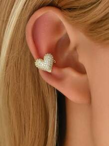 1 Stück Mikro Pavé Zirkonia 3D Herz Ohrclip, kein Piercing erforderlich, minimalistisch, chic, vielseitig, neue europäische & amerikanische Retro Stil Ohrringe Accessoires
