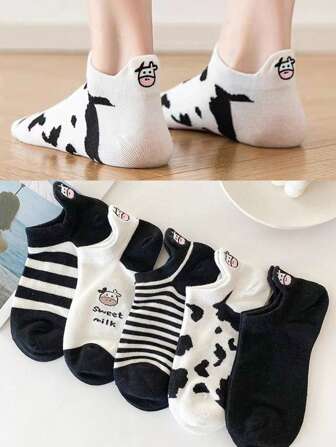 1/5 双女士短袜 隐形袜 牛纹 白袜 女士袜子 可爱袜子 女孩袜子 黑色袜子 提耳设计 螺纹防滑设计 卡通细节 导轨透气孔设计 吸湿排汗 柔软顺滑 适合各种节日、运动、休闲、商务等日常穿着 一年四季均可穿着