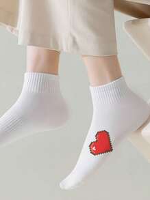 1/3/5 Pairs Of Women's Invisible Socks,Short Socks,White Socks,Women Socks,Cute Socks,Girls Socks, Black Socks,Cartoon Details, Guide Rail Breathable Hole Design, Moisture Wicking, Soft And Smooth, Suitable For Various Holidays, Sports, Leisure, Business And Other Daily Wear, Can Be Worn All Year Round, Color Combinations Are Random.