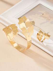 1 套时尚镂空金属叶手链和戒指套装，百搭设计，适合女性在圣帕特里克节假期佩戴