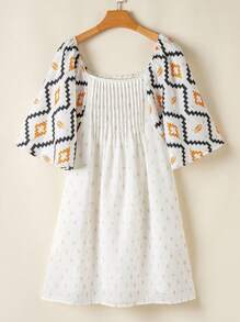 Acelitt 夏季米色印花褶皱方领宽松迷你连衣裙 - 米色 - 查看 5