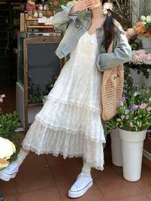 女式蕾丝领吊带连衣裙，春季新款时尚海滩度假荷叶边花裙 - 白色 - 查看 6