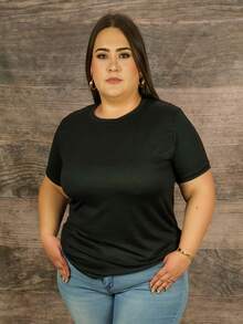 Parte superior rematada en drapeado en talla grande