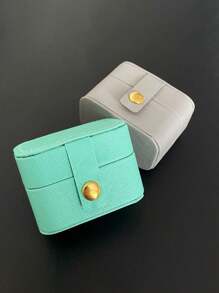 1pc Mini Classic Leather Ring Box With Button Portable Travel Jewelry Case, Elegant Jewelry Display Packaging Box Practical Ring & Earring Storage Box, Fashionable Gift For Women And Girls