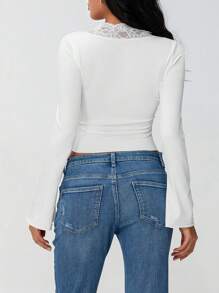 Women's Lace Deep V Neck Long Sleeve Low Cut Crop Top Slim Fitted T Shirt Button Up Open Front Fall Going Out Shirts Solid Color Everyday Basics Flare Sleeve Tops Back To School Outfits,Office Wear,Club Streetwear - 白色 - 查看 2