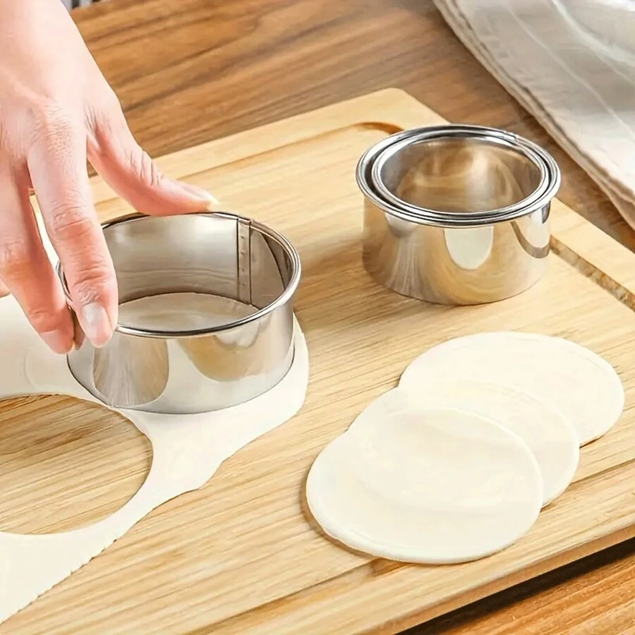 3pcs Stainless Steel Dumpling Cutter Set, Round Cookie And Pastry Cutter, Suitable For Dough, Packaging, Restaurants, Essential Kitchen Tool - Silver - View 1