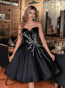Faeriesty Stylish Strapless Beaded Sequin Decoration A-Line Satin Party Dress