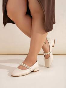 宽版加大码女鞋女士粗跟扣带方头休闲通勤工作高跟鞋