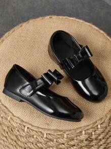 1 Paio di scarpe formali in pelle nera per ragazze, scarpe da principessa e host per la scuola, coro, con punta tonda in morbida pelle, scarpe da etichetta carine e alla moda, scarpe piatte da scuola