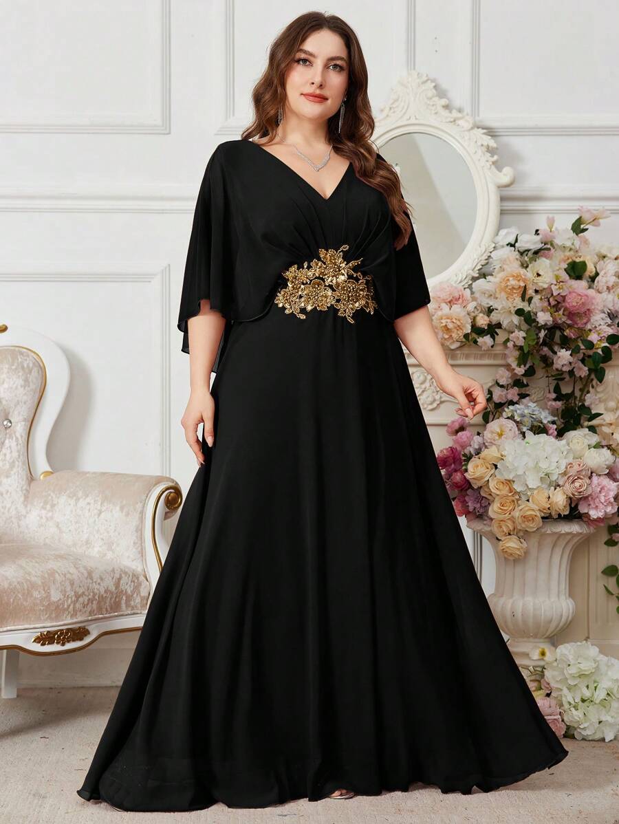 UNITHORSE Plus Size V-Neck Batwing Sleeve Front Embroidered & Beaded Decor Chiffon Cocktail Dress - Black - View 1