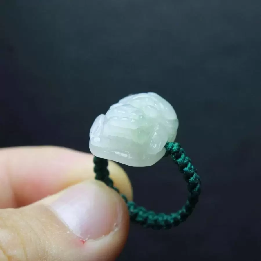 1pc Natural Jade Unicorn Ring, Hand-Woven Adjustable Ring, Ring, Quartz Crystal Green Gemstone Ring, All Hand-Carved, High-End Fashion Rings, Fortune, Luck, Fashion Men's And Women's Jewelry, Engagement Rings, Family Gifts, Christmas And Various Holiday Party Gift Rings, Crystal Gifts (Random Gift Box)