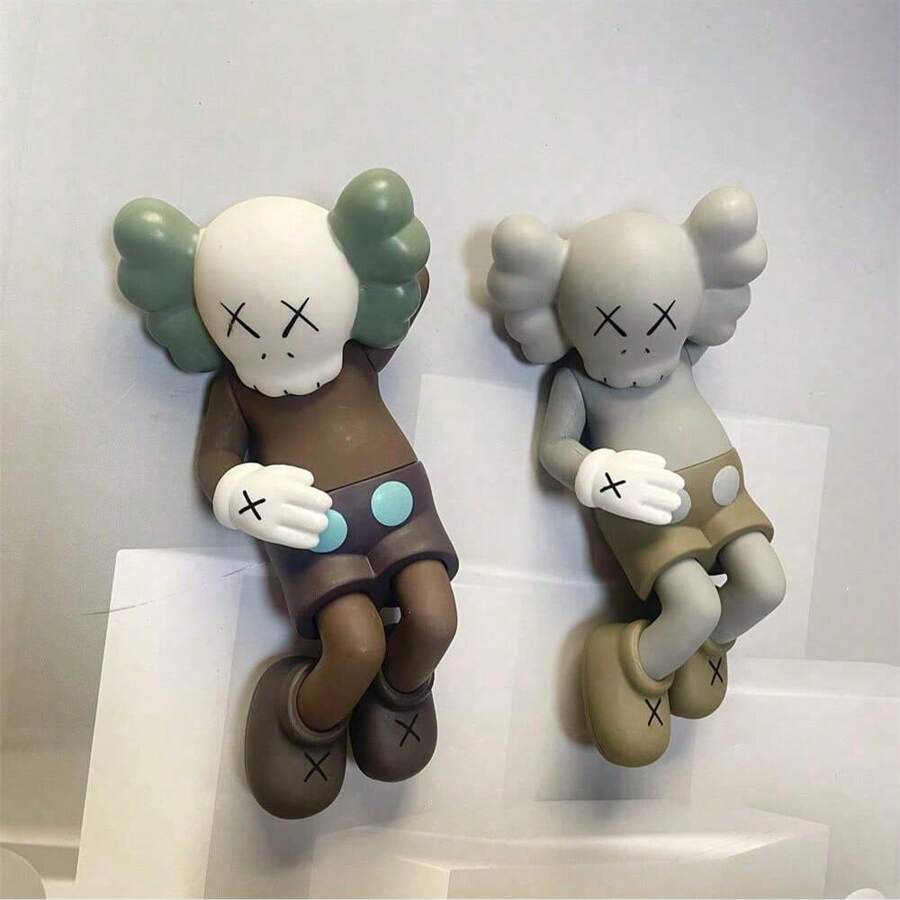 1 CÁI KAWS Nằm Hành Động Hình Mô Hình Mát Mẻ Anime Phụ Kiện Mát Mẻ Đồ Chơi Trang Trí Hình Xe Thích Hợp Cho Trang Trí Phòng Khách Quà Tặng Cho Bạn Bè Quà Tặng Tinh Tế Anime Hoạt Hình Hành Động Hình Bộ Sưu Tập Tượng Mô Hình Búp Bê Đồ Trang Trí - màu nâu - Xem 1