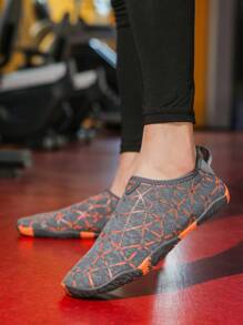 Outdoor Water Shoes For Men And Women, Quick Drying Aqua Shoes, Slip-On Water Sports Shoes, Suitable For Beach, Boating, Fitness, Summer - Gray Orange - View 2