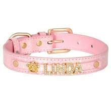 Individuell gestaltetes glitzerndes Strass-Buchstaben Design Haustierhalsband, verstellbares Leder-Identifikations-Hundehalsband für kleine bis mittlere Hunde, Anti-Verlust