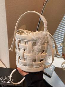 大容量精致新款时尚百搭别致高品质编织斜挎包，独特设计单肩包，高端感水桶包手提包 - 白色 - 查看 2