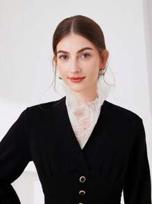 1pc Women's Fashion Elegant 3-Layer Mesh V-Neck False Collar