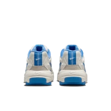 Nike 女士休闲舒适运动鞋，适合日常穿着