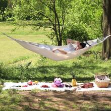 Camping Master Pro 1-2 人 6.6 英尺加长防倾倒、三重承重摇摆吊床 | 纯色简约白色抗撕裂厚帆布 | 便携式折叠户外吊床、吊床椅，适用于露营、后院、宿舍 - 彩色 - 查看 5
