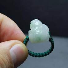 1pc Natural Jade Unicorn Ring, Hand-Woven Adjustable Ring, Ring, Quartz Crystal Green Gemstone Ring, All Hand-Carved, High-End Fashion Rings, Fortune, Luck, Fashion Men's And Women's Jewelry, Engagement Rings, Family Gifts, Christmas And Various Holiday Party Gift Rings, Crystal Gifts (Random Gift Box)