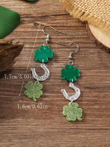 1 par de aretes largos de trébol verde con forma de gota acrílica de la Día de San Patricio