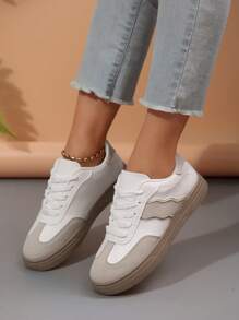 Nuevos zapatos deportivos casuales livianos y transpirables con punta redonda, suela antideslizante y cordones para mujer, ideales para primavera/otoño