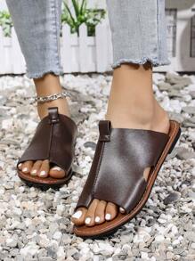 Sandalias planas para mujer, de moda casual estilo europeo y americano, con punta redonda, parche y diseño slip-on para la playa