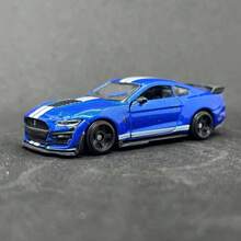 Burago 官方授权正品 1:64 合金车模，奔驰凯迪拉克仿真压铸车，装饰收藏品，男士圣诞节/生日礼物 - 1:64 2020 MUSTANG SHELBY GT500-藍 - 查看 7